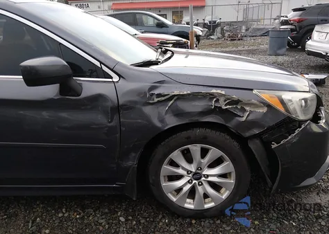 2015 Subaru Legacy 2.5I Premium z USA, uszkodzony, nr VIN 4S3BNAC63F3014904